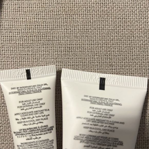 NEW Salvatore Ferragamo Cosmetic Pouch + Travel Size Lotion + Lip Balm + Extras - Picture 5 of 13